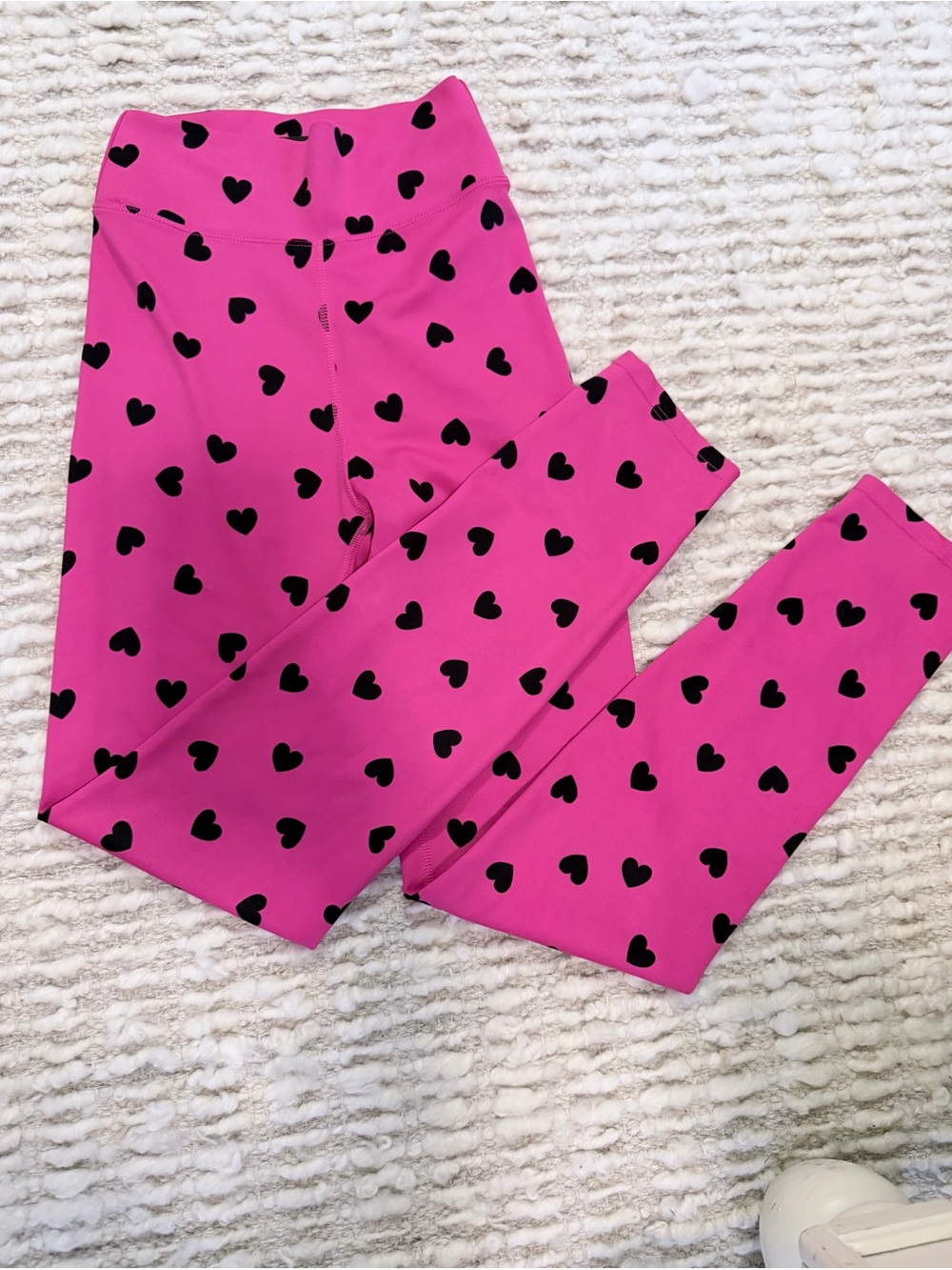 Kids Beach Riot Matching Active Wear Set. Hot Pink with Hearts. Size 11/12. - Picture 2 of 5